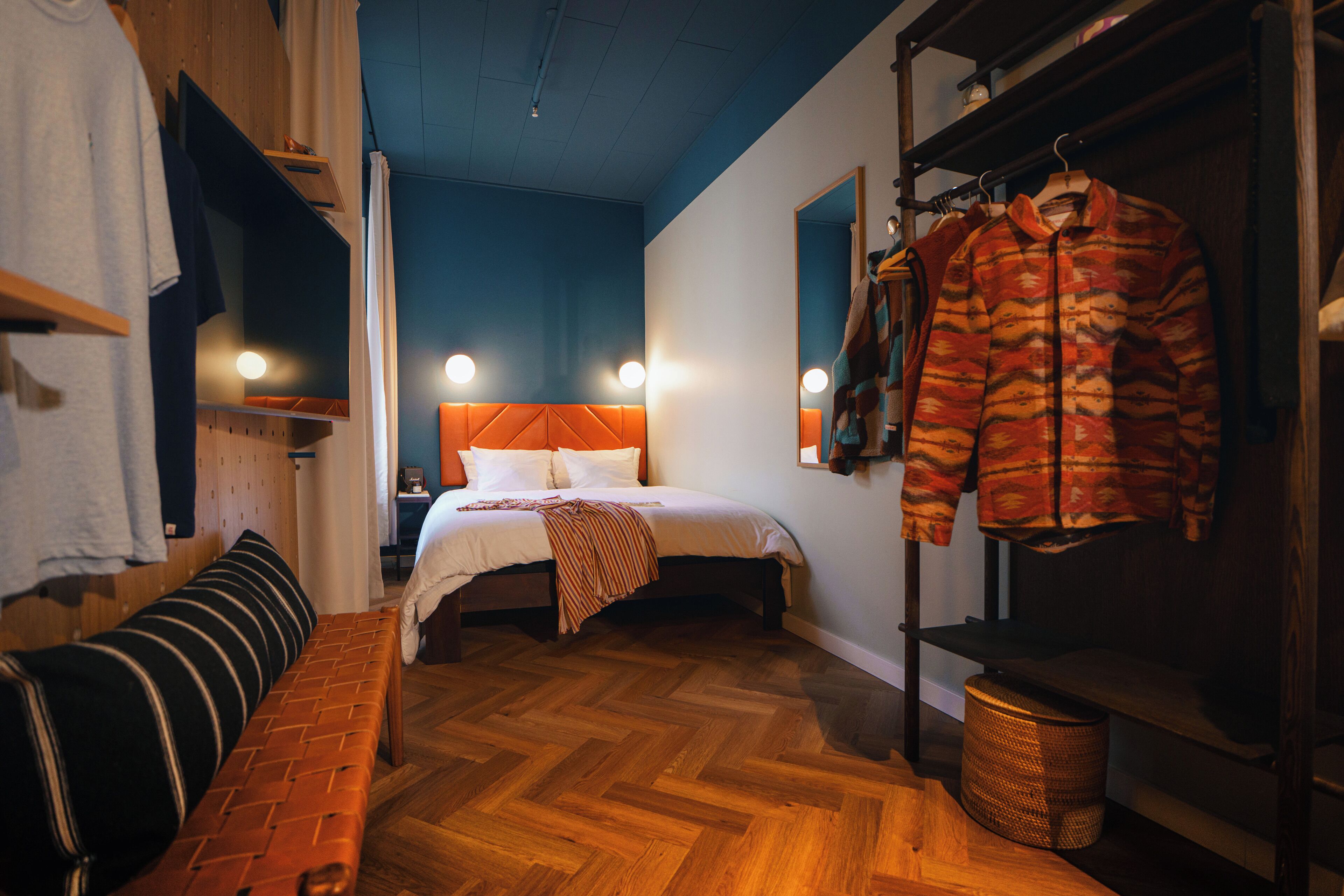 Economy Double Room | Free WiFi, bed sheets, alarm clocks