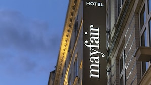 A hotel sign with the name "mafaix" and a "HOTEL" label. - Hotel Mayfair (Copenhagen)