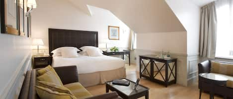 Executive Double Room | Premium bedding, down duvets, minibar, in-room safe