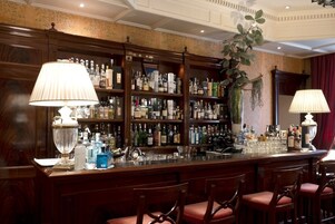 Bar (en el alojamiento)