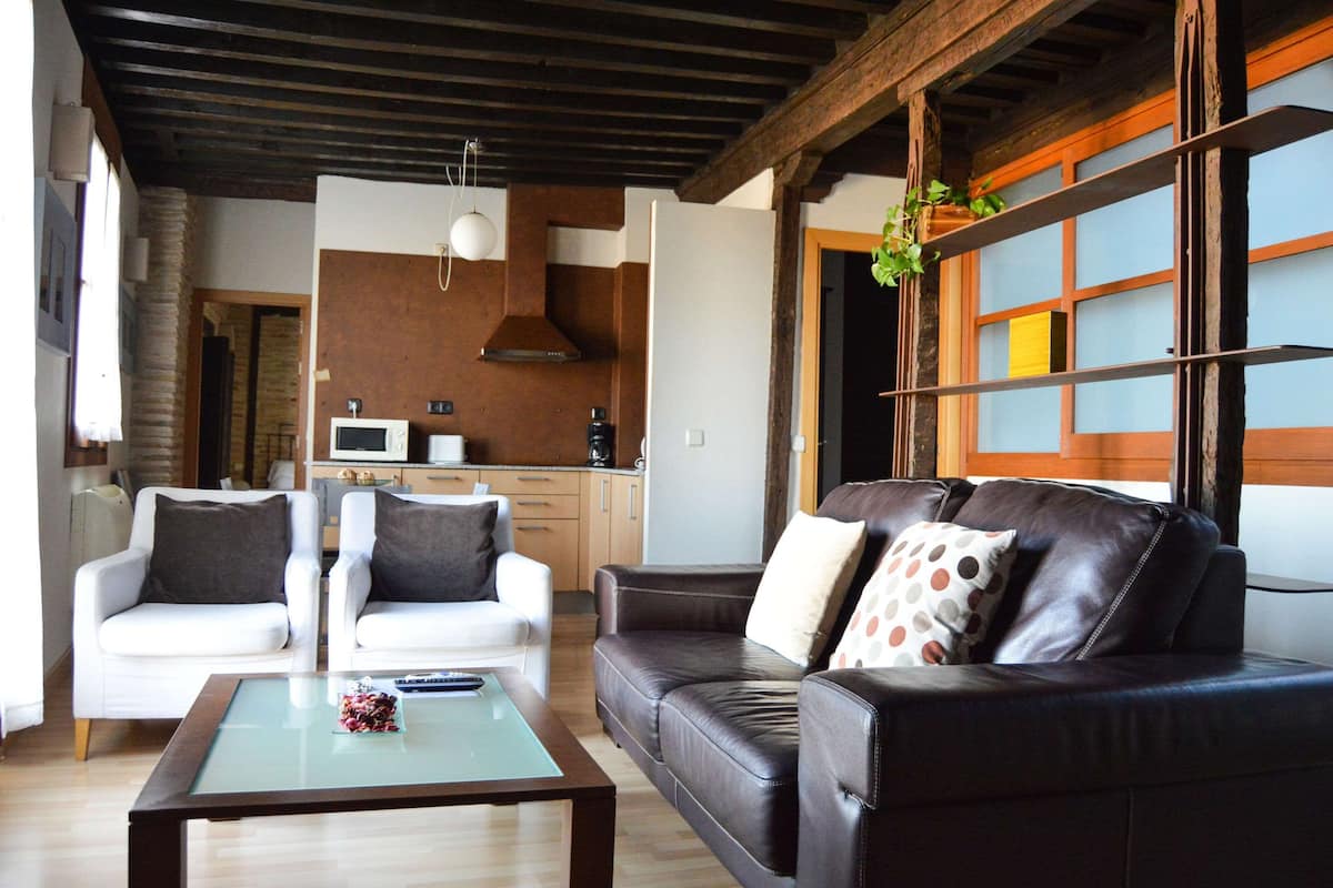 minibar, in-room safe, desk, soundproofing