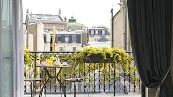 Suite Terrasse - Vue Toits de l'Opera | Vue de la chambre