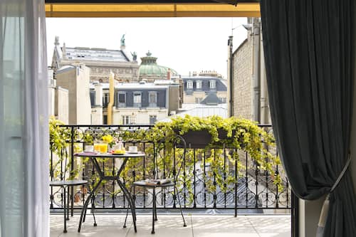 Suite Terrasse - Vue Toits de l'Opera | View from room