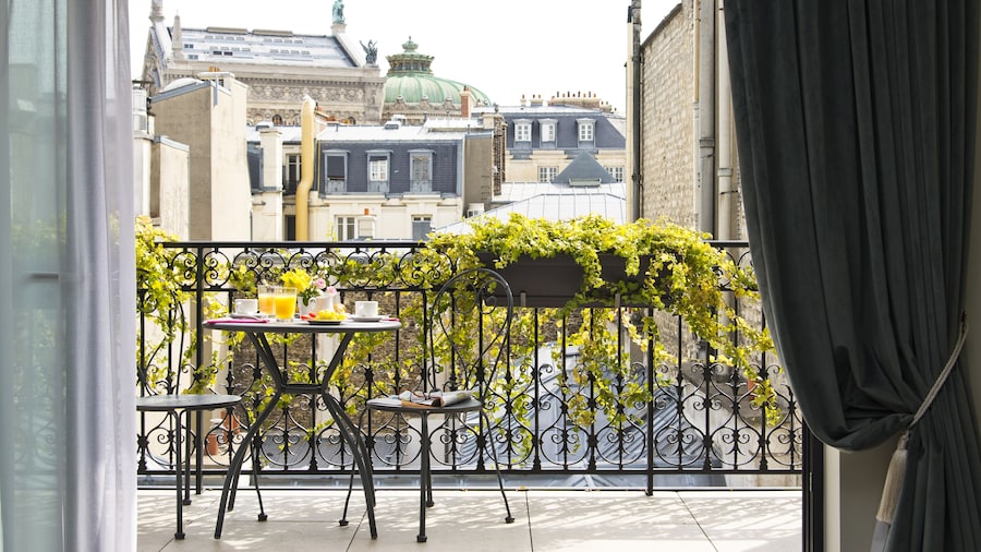Hotel St Pétersbourg Opéra & Spa