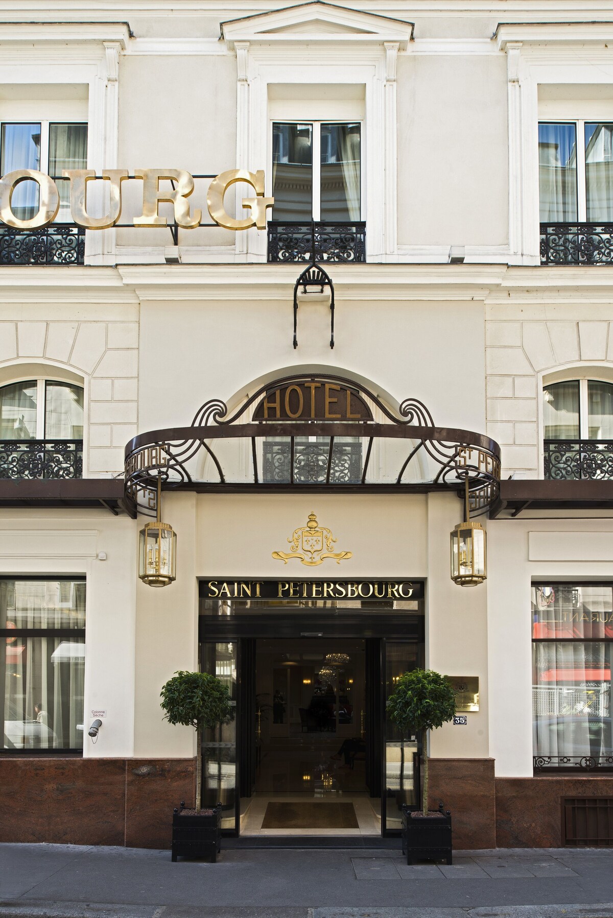 hotel st petersbourg paris opera