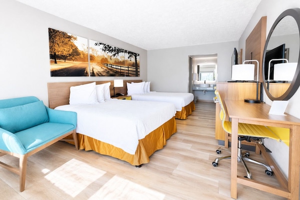 Room, 2 Double Beds, Non Smoking | Desk, blackout drapes, cribs (free), WiFi (free)