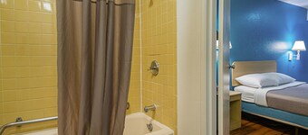 Motel 6 Knoxville, TN - North