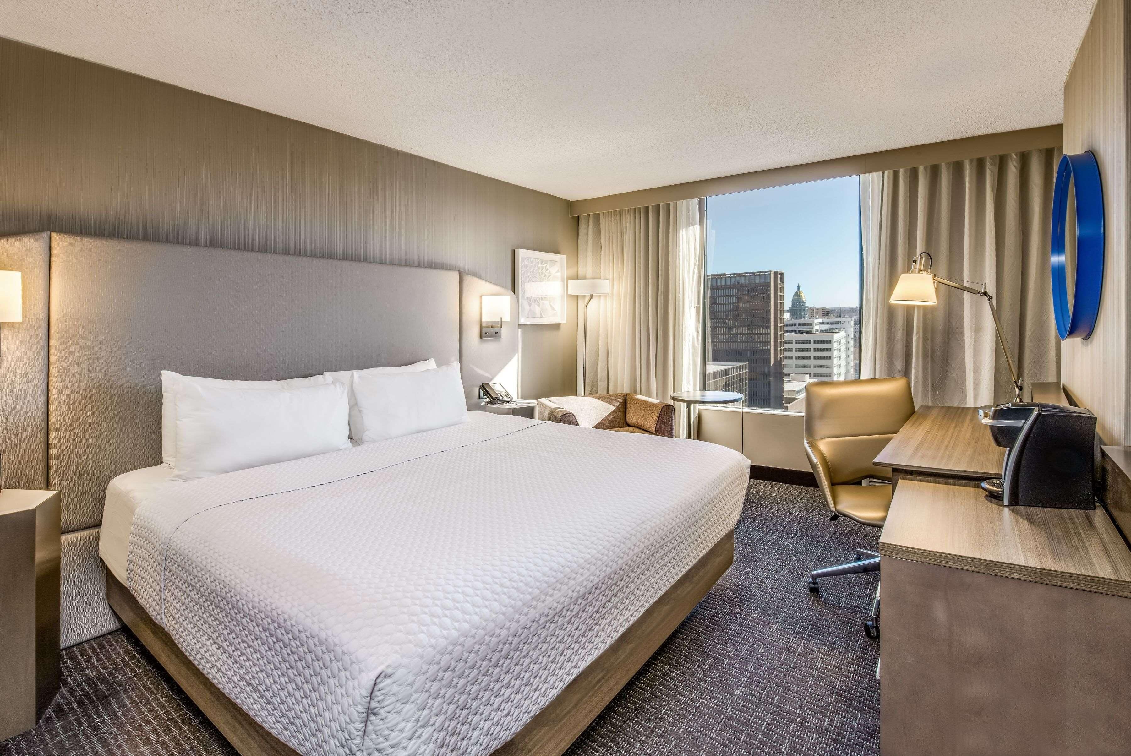 Egyptian cotton sheets, premium bedding, pillowtop beds, in-room safe