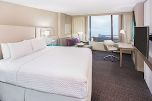 Superior Room, 1 King Bed | Mountain view