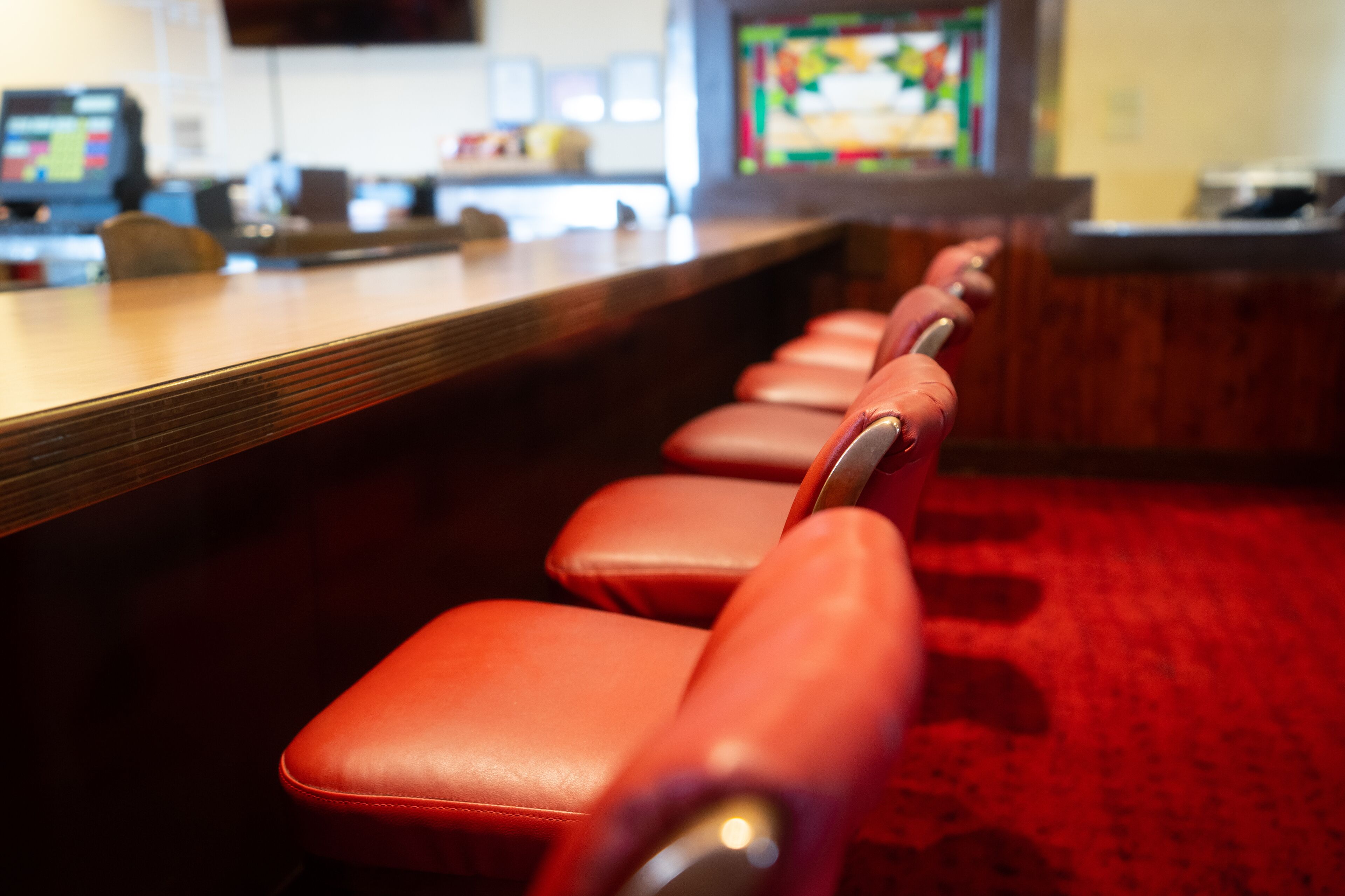 breakfast, lunch and dinner served