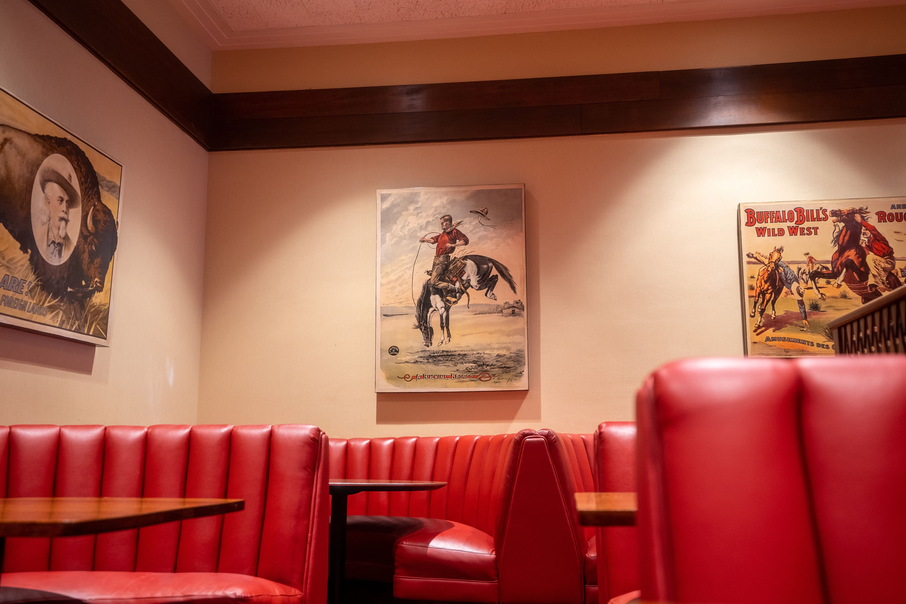 breakfast, lunch and dinner served