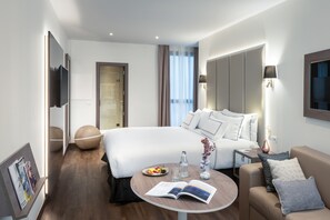 Sábanas de algodón egipcio, ropa de cama de alta calidad y minibar 