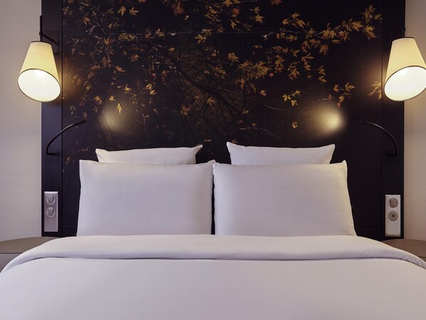 Premium bedding, in-room safe, desk, laptop workspace - Hotel Mercure Paris La Défense (Courbevoie)