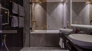 Suite (King) | Badezimmer