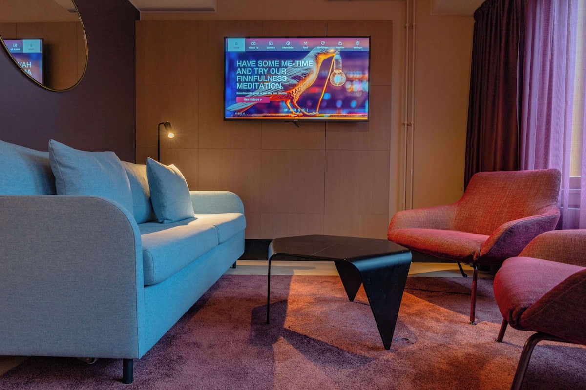 Minibar, caja de seguridad en la habitación y sistema de insonorización