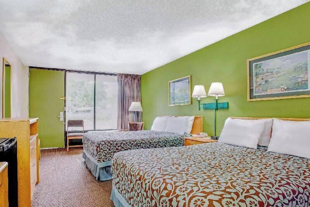 In-room safe, desk, cribs/infant beds, rollaway beds