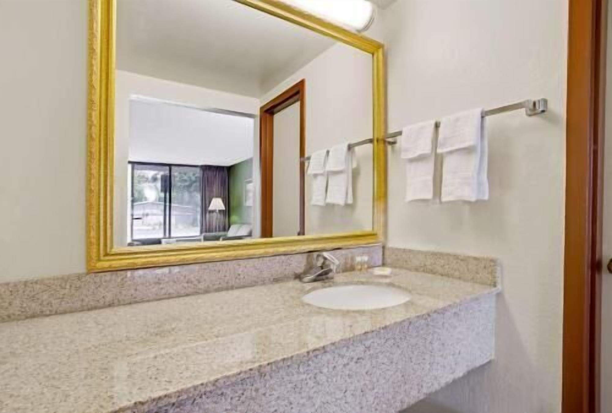 Bathroom | Shower, free toiletries, hair dryer, towels