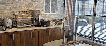 Staybridge Suites Toronto - Vaughan South by IHG