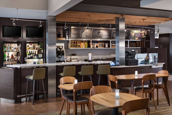 Petit déjeuner servi sur place