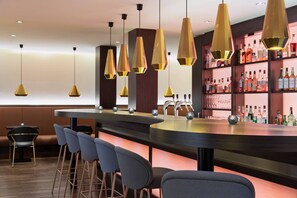 Bar (in der Unterkunft)
