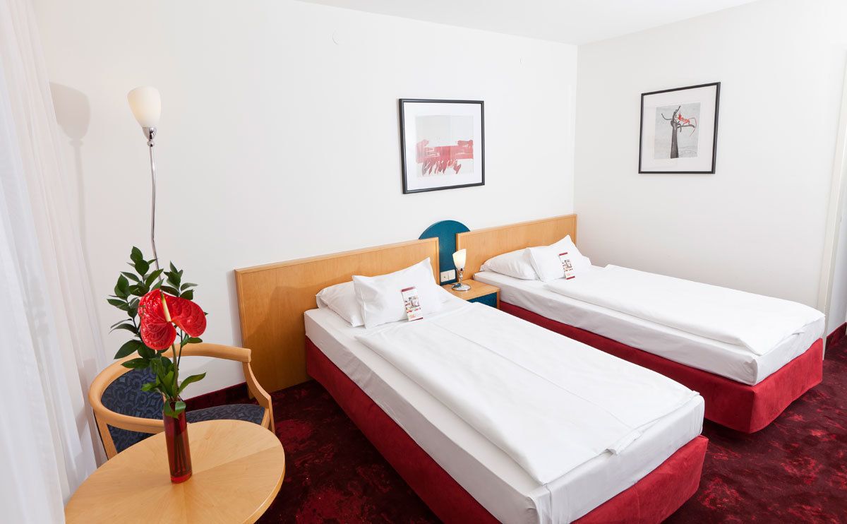 classic double room | in-room safe, desk, laptop workspace, blackout curtains