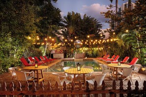 Outdoor pool, pool loungers