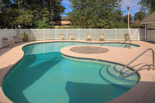 Seasonal outdoor pool