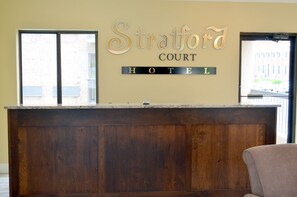 Reception - Stratford Court Hotel (Cedar City)