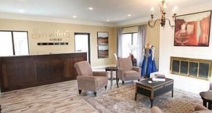 Stratford Court Hotel