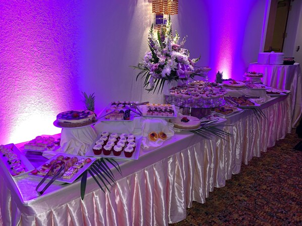 Banquet hall