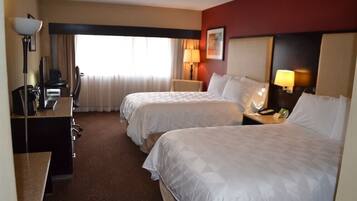 1 quarto, camas com colchões pillow-top, escrivaninha, cortinas blackout