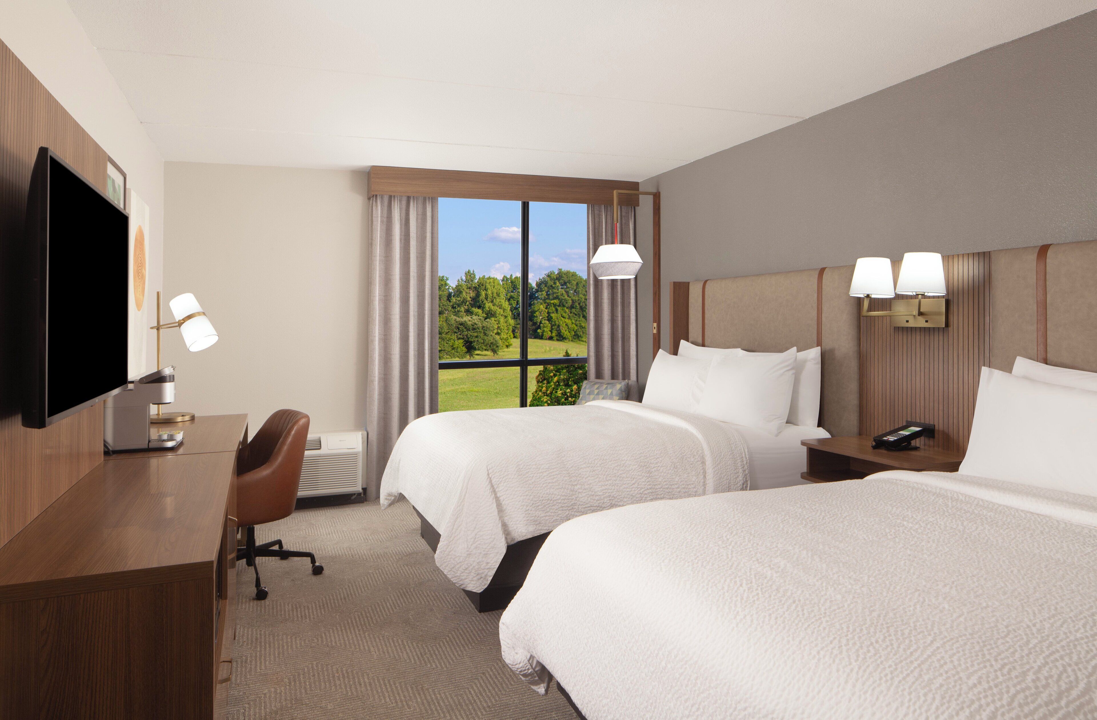 1 bedroom, in-room safe, desk, blackout curtains