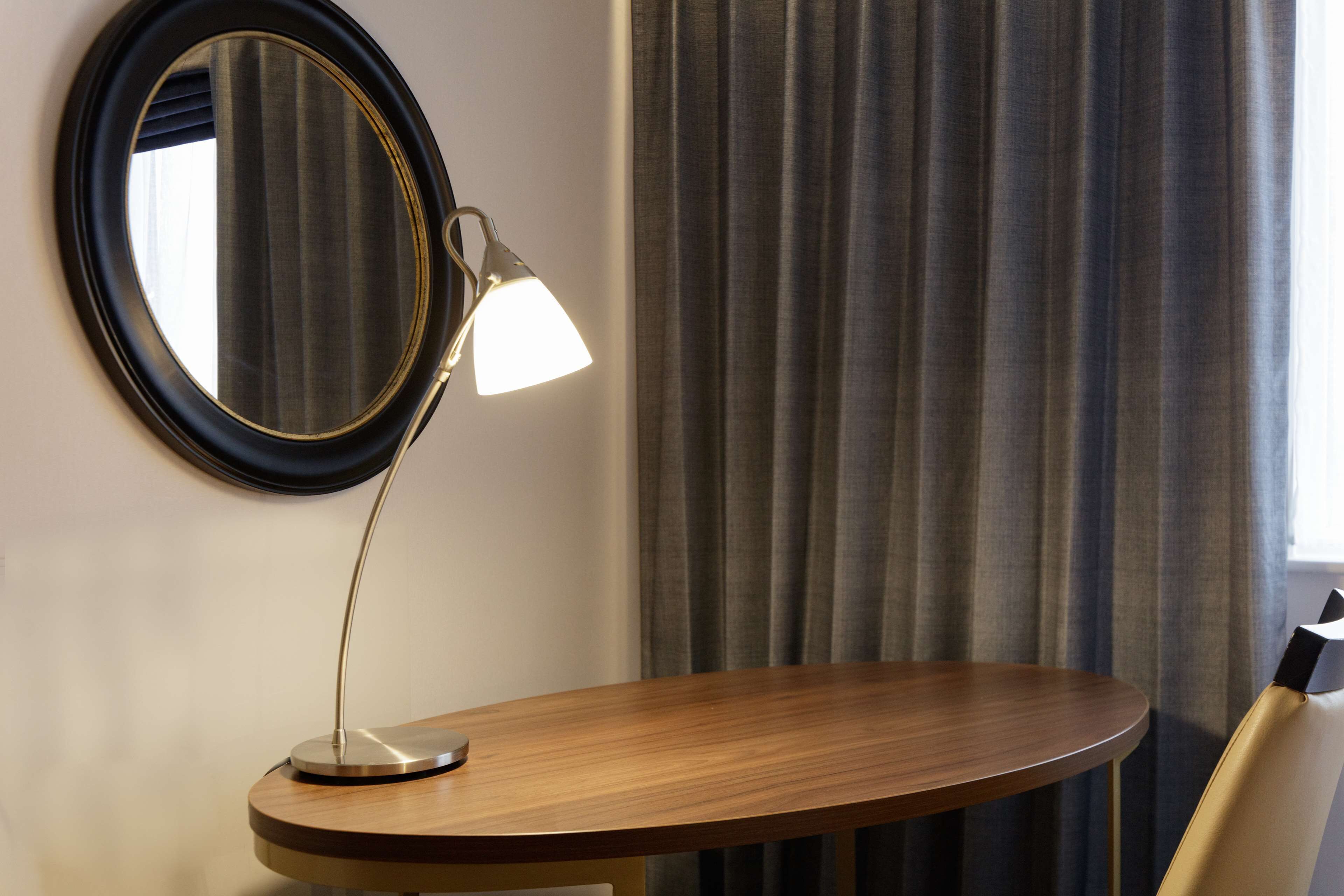 room, 1 king bed | 1 bedroom, in-room safe, desk, laptop workspace