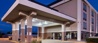 New Victorian Inn & Suites