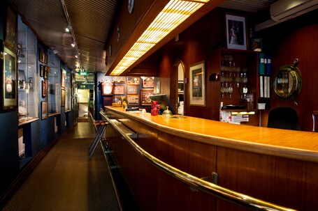 Lord Nelson Hotel - view 3