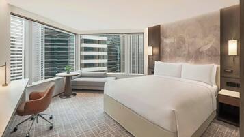 Infinity Room, 1 King Bed, City View | Premium bedding, down comforters, pillowtop beds, minibar