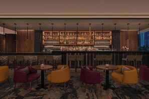 Bar (on property) - JW Marriott Hotel Hong Kong (Hong Kong)