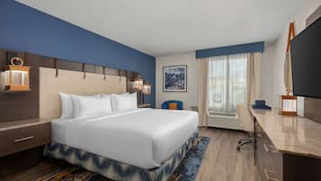 Escritorio, espacio para trabajar con laptop y insonorización