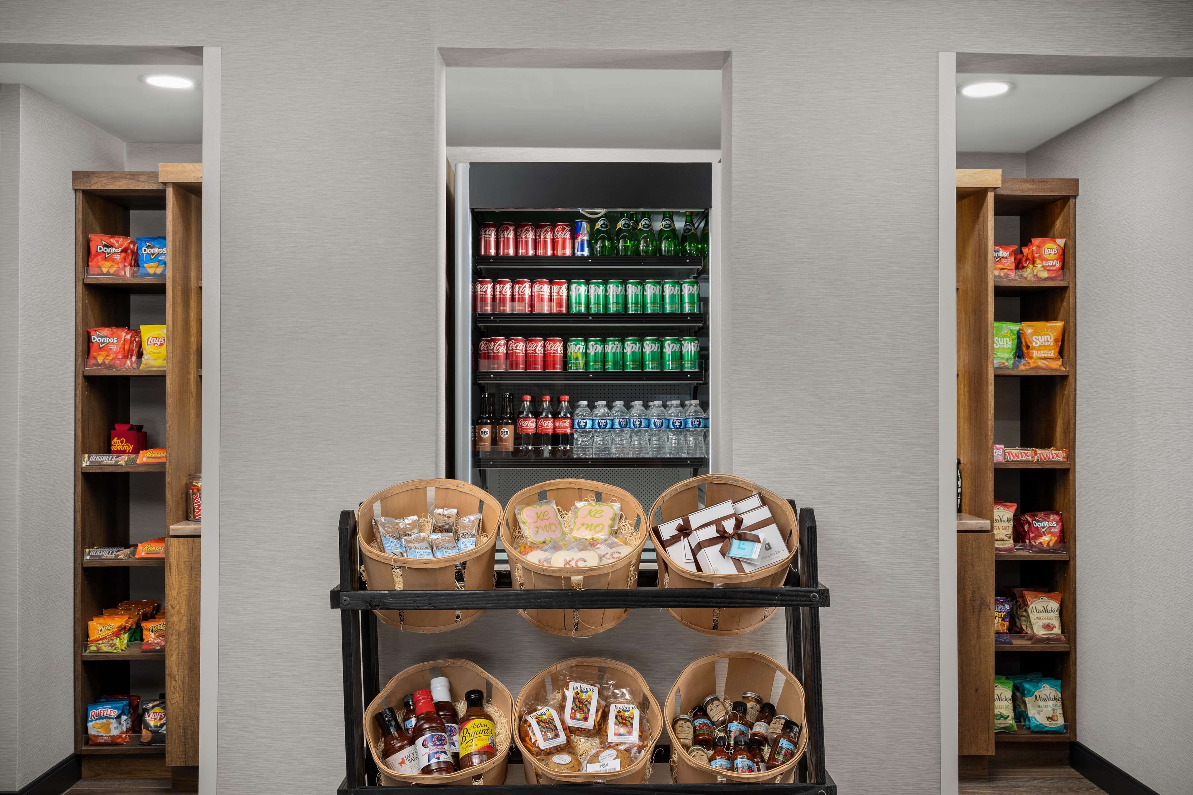 Snack bar