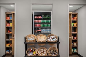 Snack bar