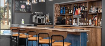 Hotel Westport Kansas City, Tapestry Collection by Hilton