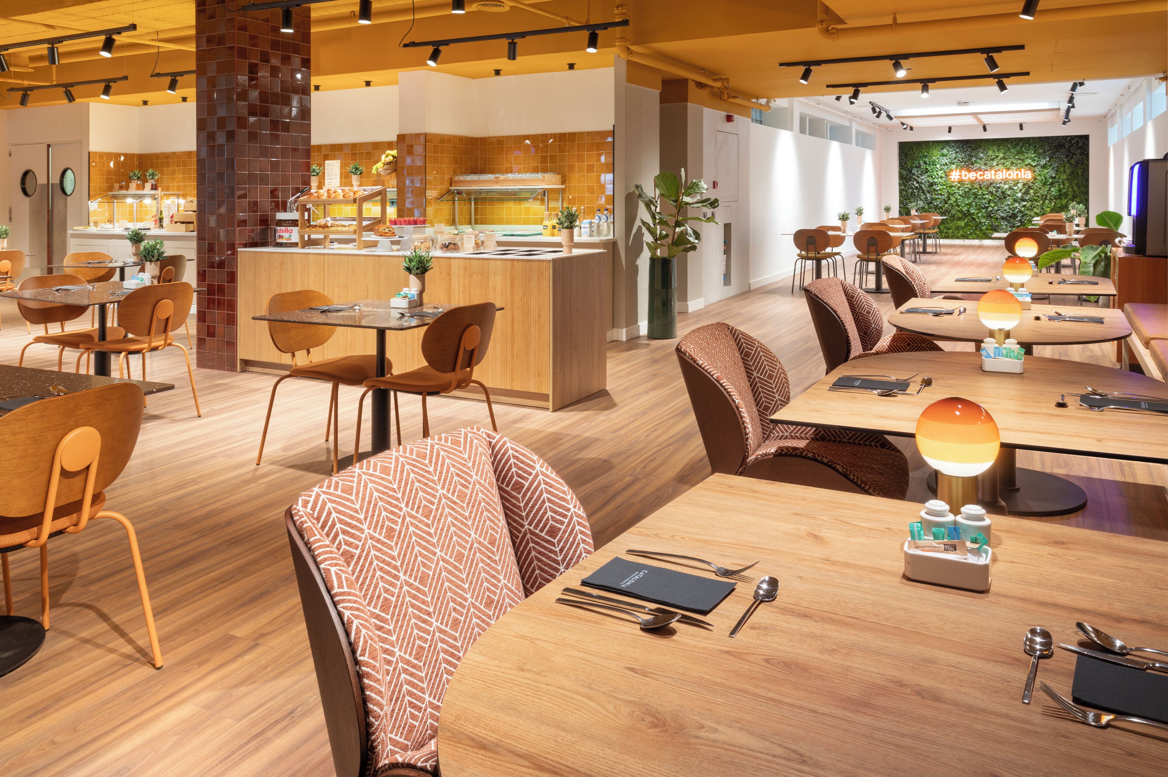 daily buffet breakfast (eur 20 per person)