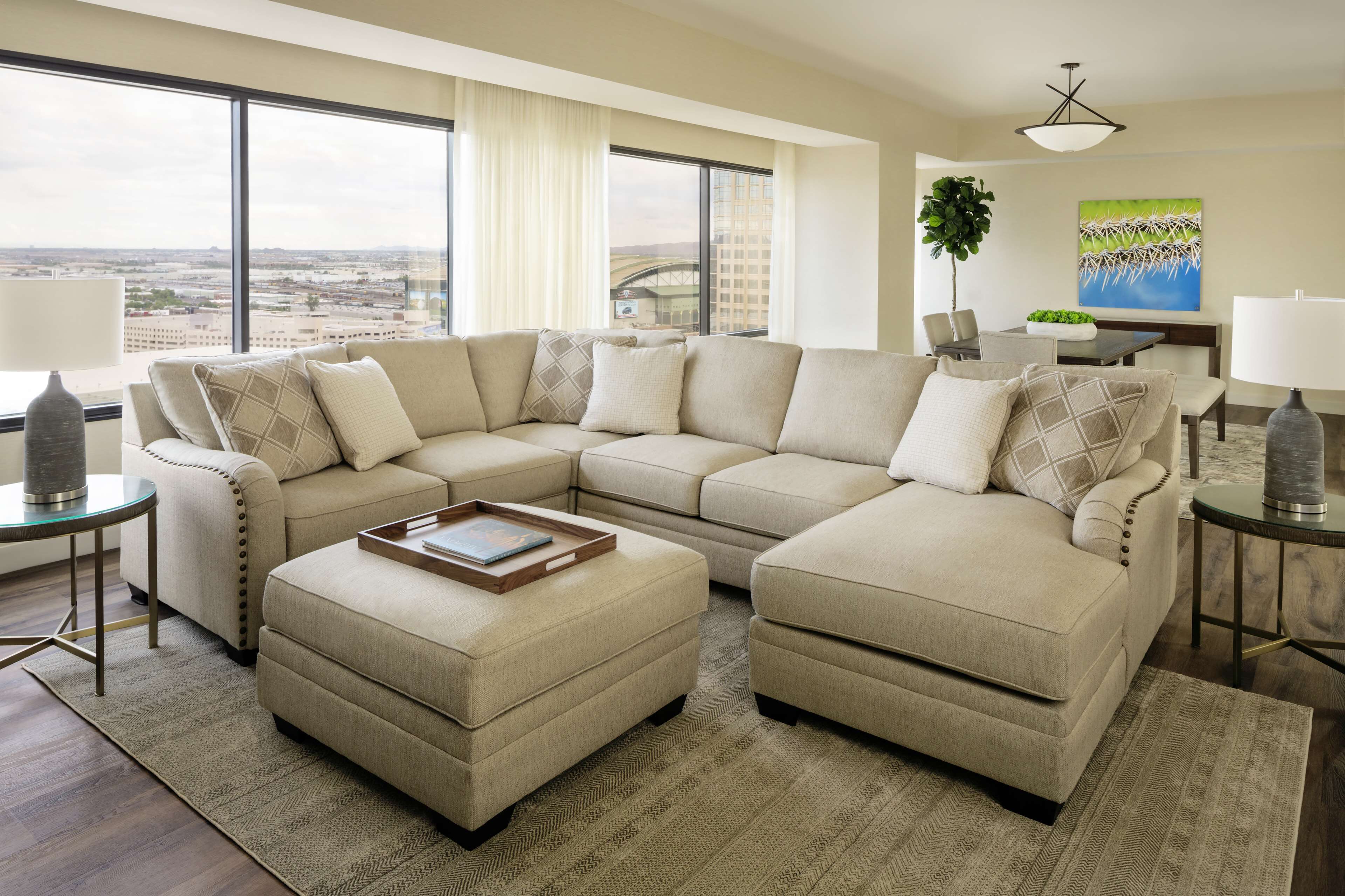 presidential room, 1 bedroom | premium bedding, in-room safe, desk, laptop workspace