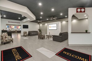 Lobby - Clarion Inn Salt Lake City Airport (Salt Lake City)