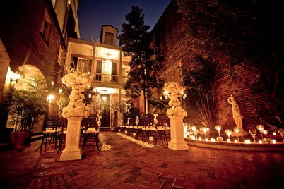 Holiday Inn FRENCH QUARTER-CHATEAU LEMOYNE by IHG
