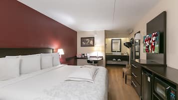 Chambre Premium, 1 très grand lit (Upgraded Bedding & Snack, Smoke Free)