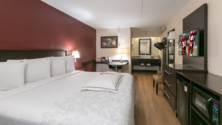 Red Roof Inn PLUS+ Columbus-Ohio State University OSU