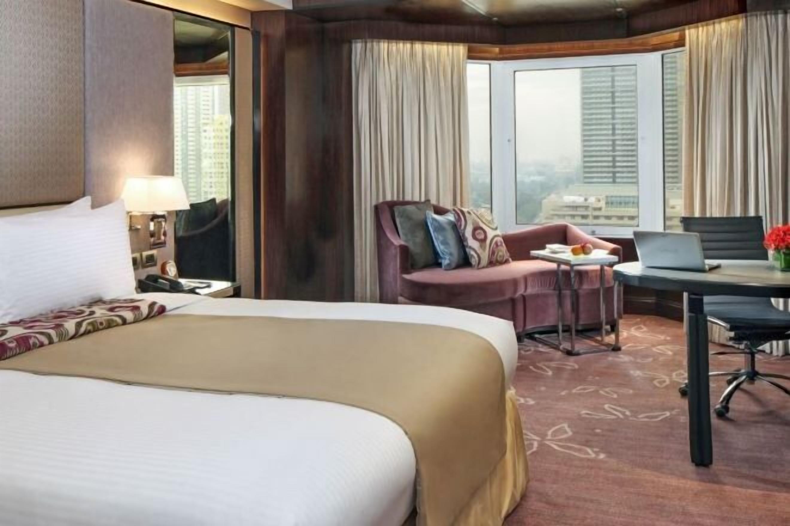 Premium bedding, minibar, in-room safe, laptop workspace