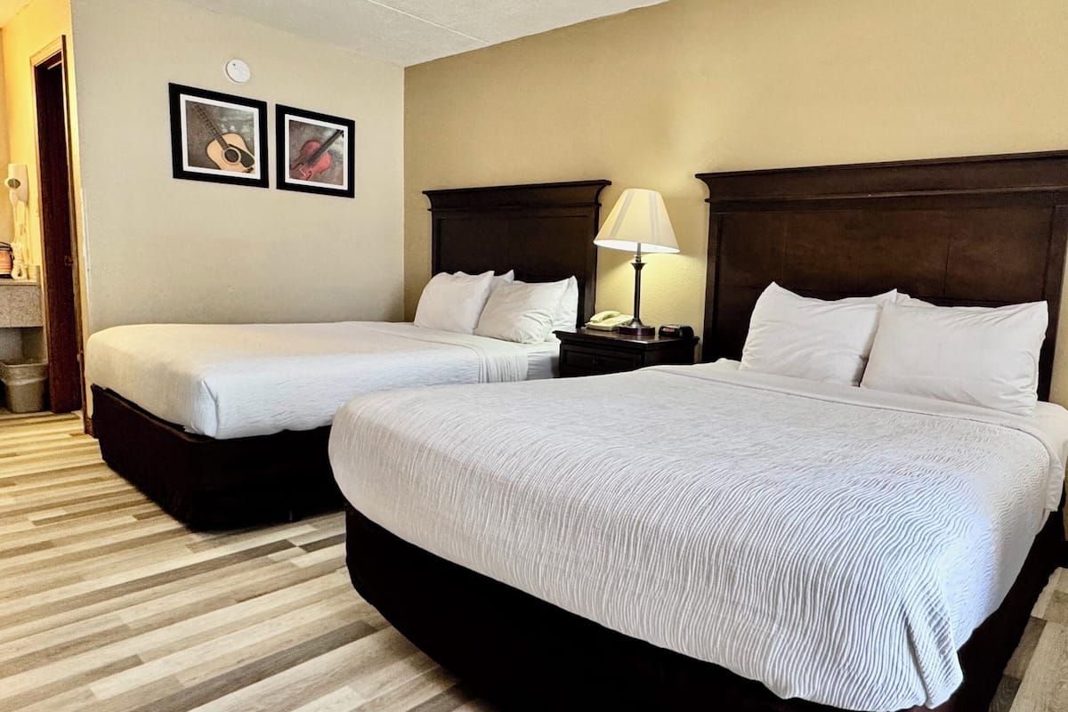 Iron/ironing board, cribs/infant beds, rollaway beds, free WiFi