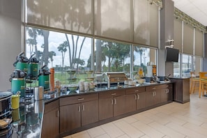 Free daily buffet breakfast